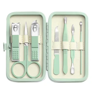 Professional 7 in 1 Stainless Steel Manicure Pedicure Set Nail Clipper Durable Beauty Care Tools Travel Case Custom Logo