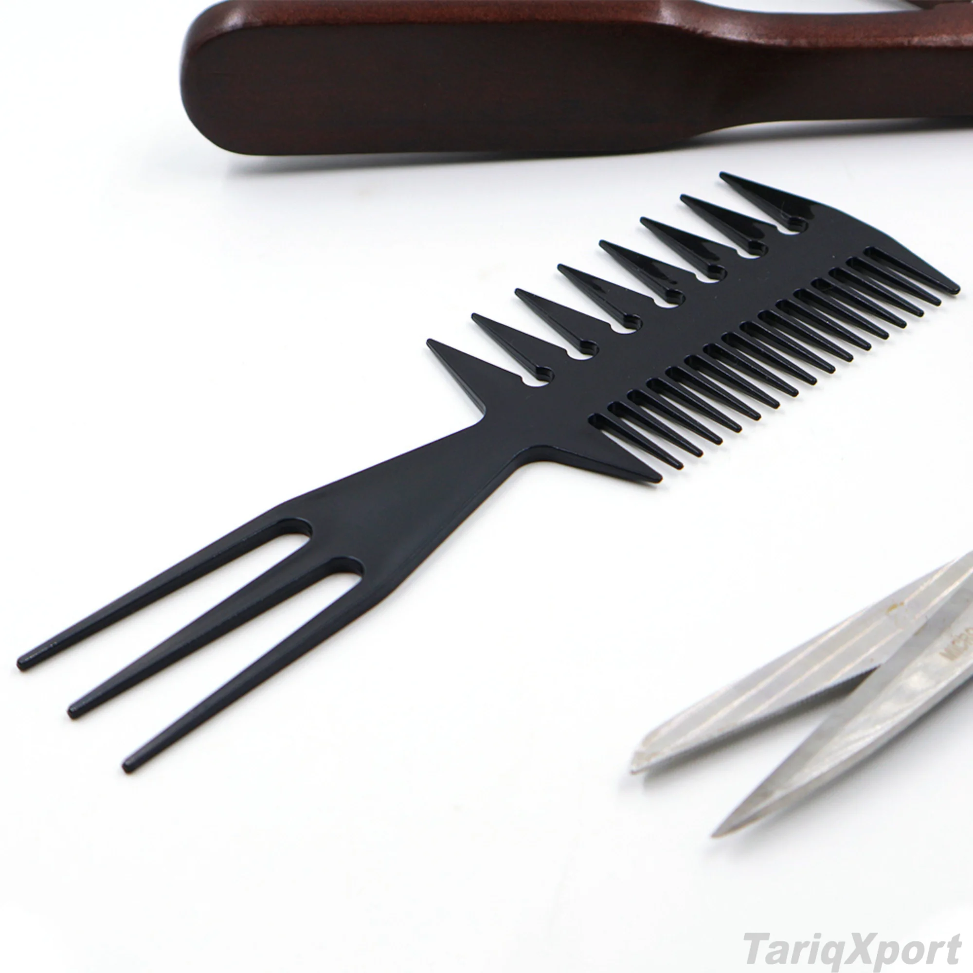 Professional Portable Custom Logo Home Eco-Friendly Comfortable Fashion Wide Tooth Fork Comb Plastic Large Size Classic Adult - Image 6